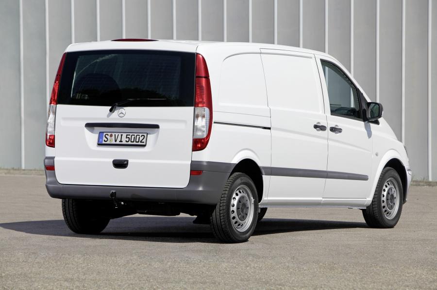  Mercedes-Benz Vito 2011 года  (фото 34 из 78)